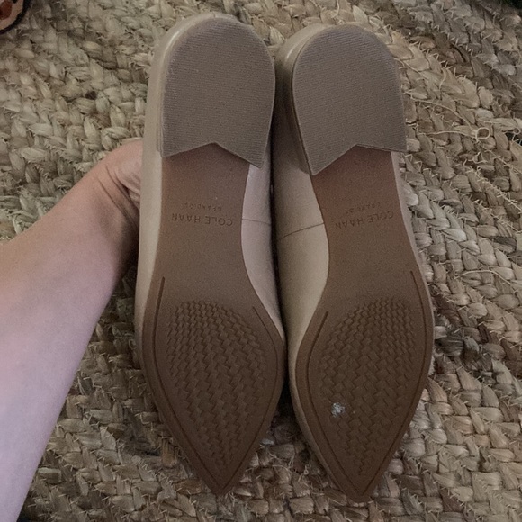 Cole Haan flats nude 6 - Picture 2 of 3